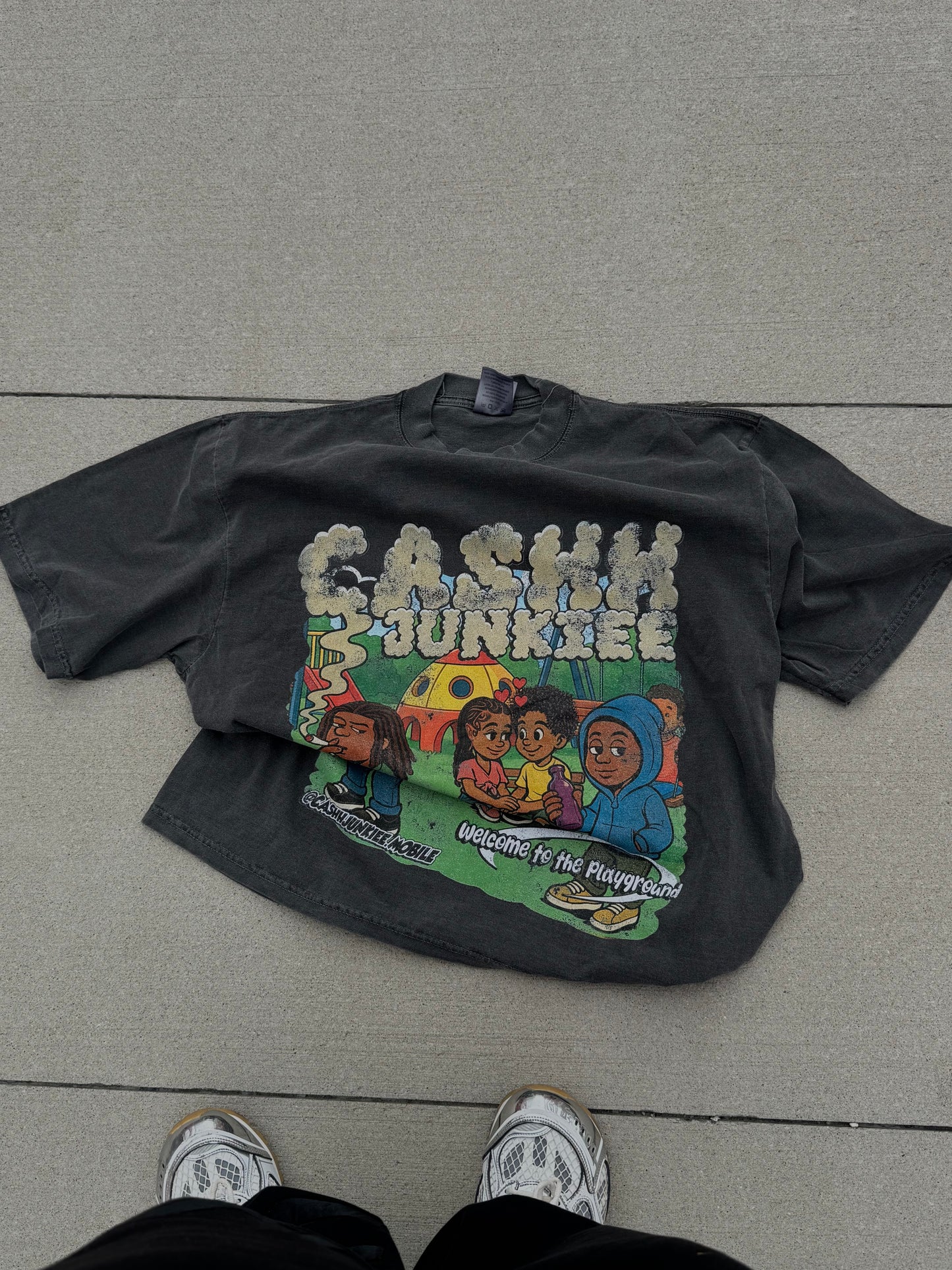 PLAYGROUND TEE